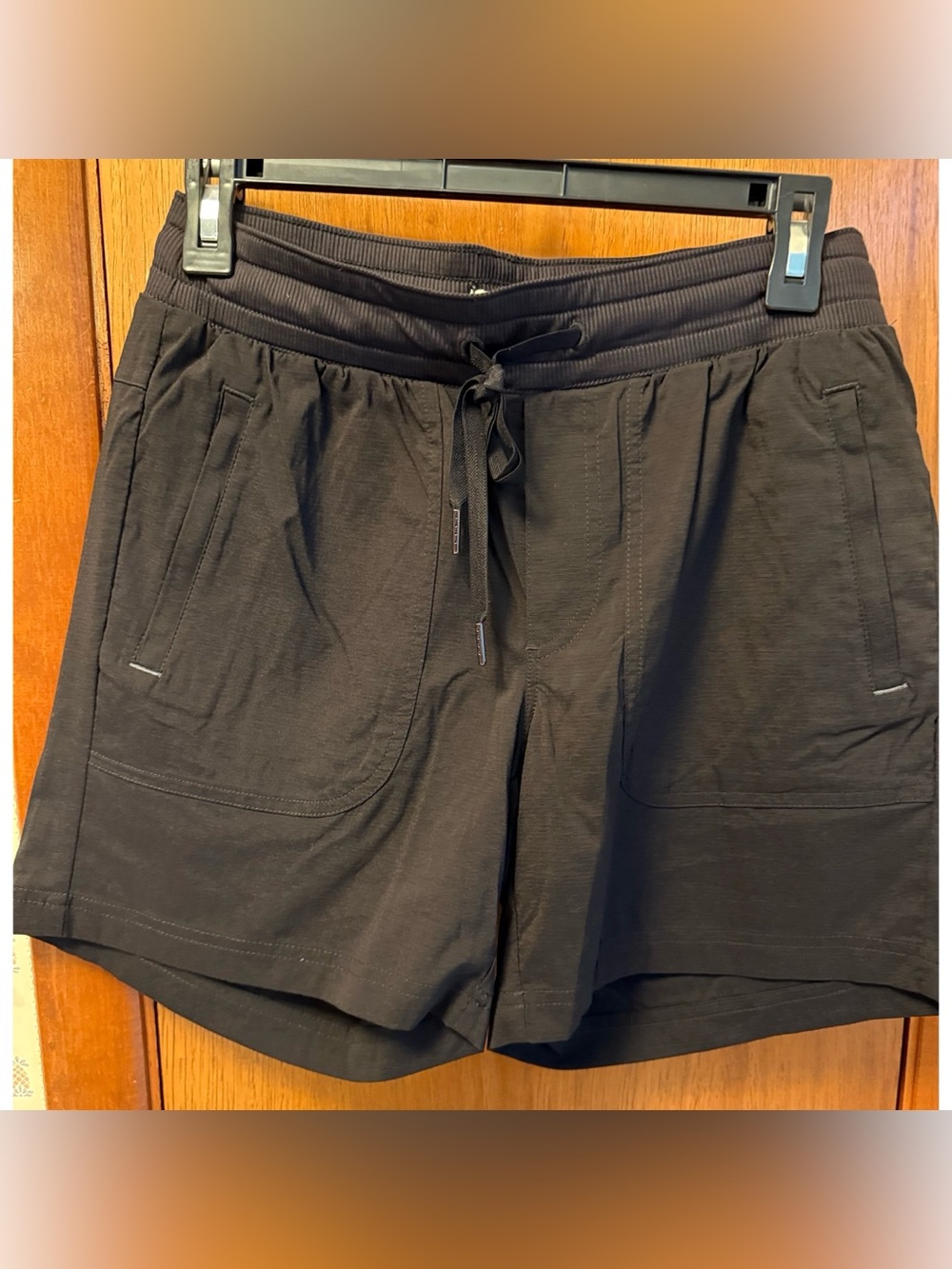 L.L. Bean Women's Black Vista Camp Shorts